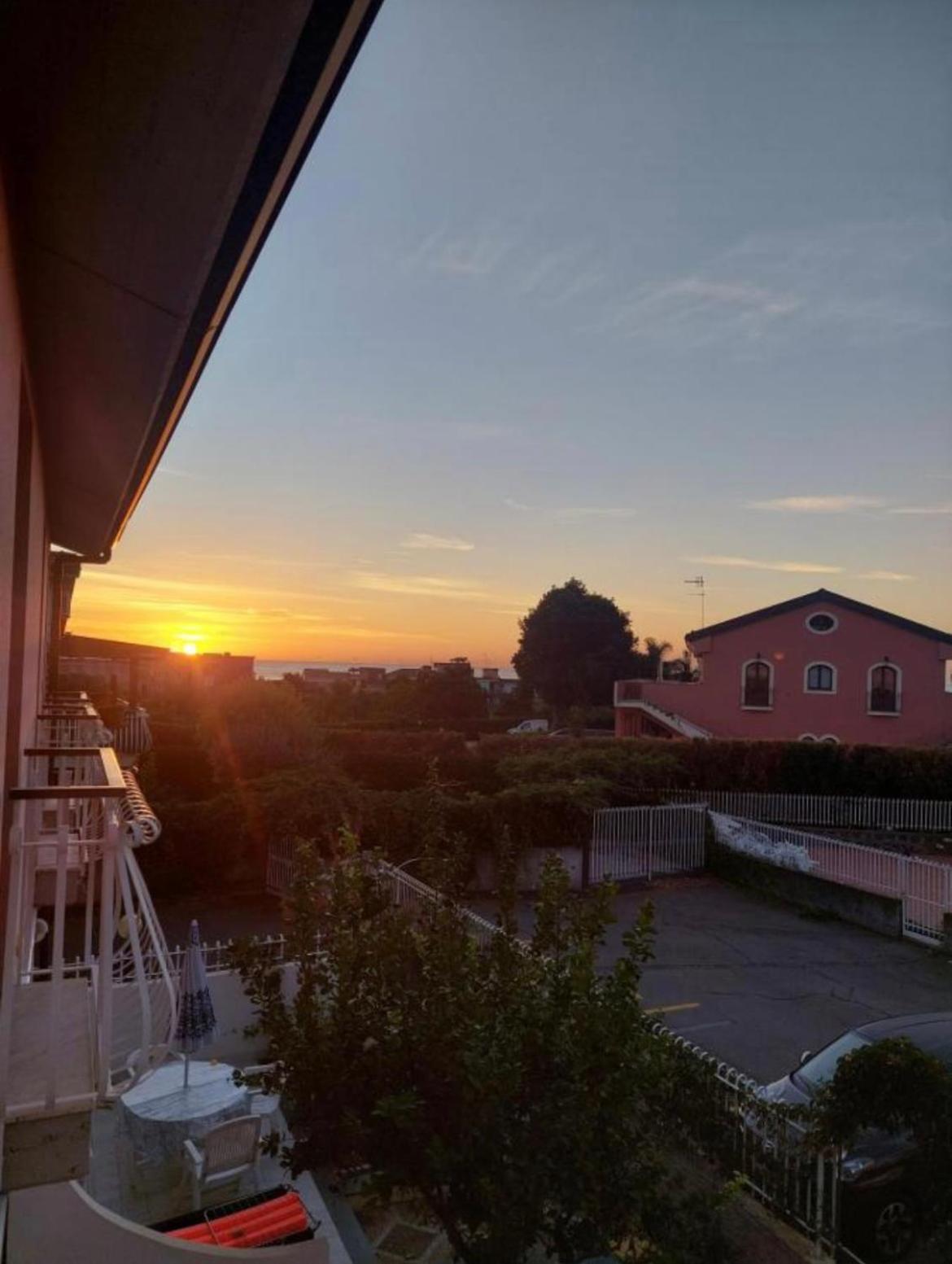 Tuttifrutti Holiday Acireale Luaran gambar